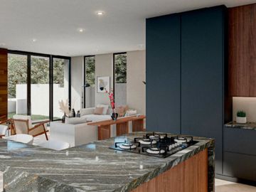 Casa con alberca privada, en Lagos del Sol, casa club y amenidades, Cancún.