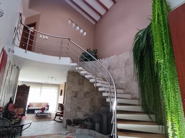 Casa de Venta en Rancho San Francisco, Nayon, Quito Ecuador.