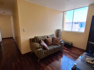 DEPARTAMENTO DE 03 DORMITORIOS + ESTUDIO INCLUYE ESTACIONAMIENTO