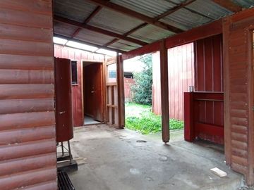 San José, céntrica casa 85 MT2 $ 184.000.000.
