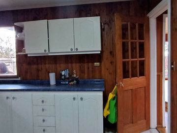 San José, céntrica casa 85 MT2 $ 184.000.000.