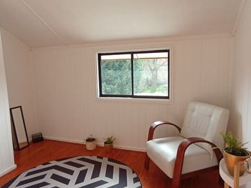 San José, céntrica casa 85 MT2 $ 184.000.000.