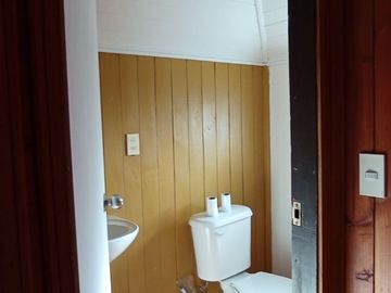 San José, céntrica casa 85 MT2 $ 184.000.000.