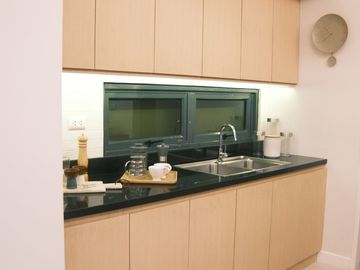 NEAR RFO 2 BR CONDO IN ORTIGAS CONNECTED TO BGC FOR ONLY 10MIN only 19M for Cash Payment