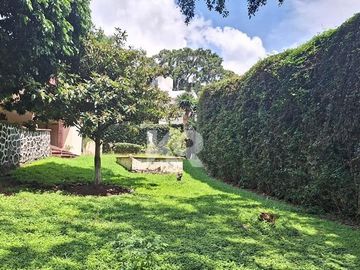 CASA DE OPORTUNIDAD PARA REMODELAR EN VENTA A PRECIO DE TERRENO EN PROVINCIAS DEL CANADA