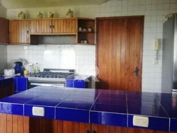 CASA DE OPORTUNIDAD PARA REMODELAR EN VENTA A PRECIO DE TERRENO EN PROVINCIAS DEL CANADA