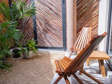 DEPARTAMENTO EN VENTA EN TULUM CENTRO PLANTA BAJA CON JARDIN PRIVADO