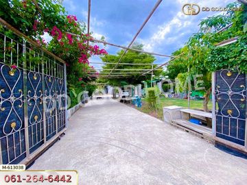 Single house, Bang Ban-Phak Hai Road, Bang Ban District, Ayutthaya Province