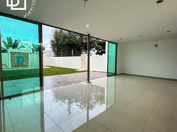 Casa en venta en San Diego Cutz para entrega inmediata de 4 recamaras con alberca