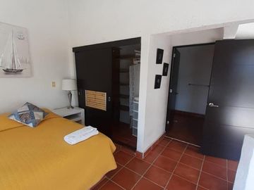 TEQUESQUITENGO ESPECTACULAR RESIDENCIA CON INIGUALABLE VISTA AL LAGO