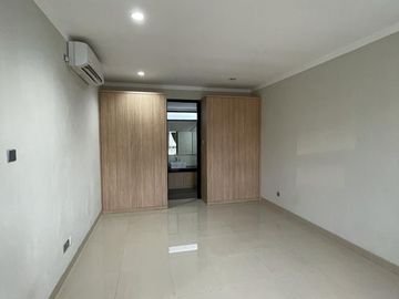 Rumah Siap Huni di Jual di Kebayoran Symphony Bintaro Sektor 7