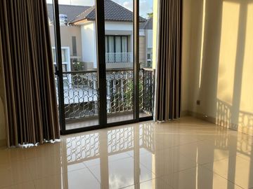 Rumah Siap Huni di Jual di Kebayoran Symphony Bintaro Sektor 7