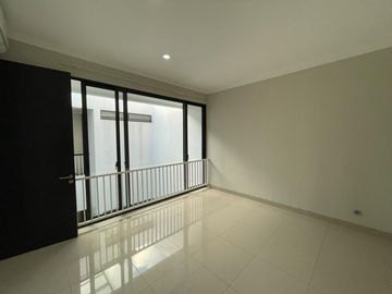 Rumah Siap Huni di Jual di Kebayoran Symphony Bintaro Sektor 7
