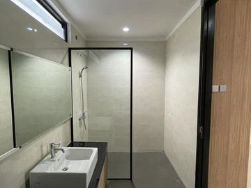 Rumah Siap Huni di Jual di Kebayoran Symphony Bintaro Sektor 7