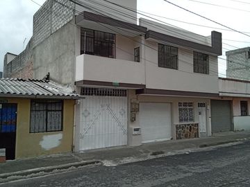 Hermosa Casa Rentera en La Mena 2 El Sur de Quito