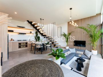 Nature’s Embrace: Light-Filled Living Spaces with Serene Views