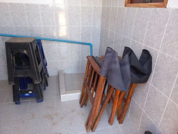 Valle Alegre, parcela 20.000 mts, cercada, con construcciones y pozo