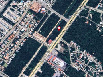 Terreno uso comercial - Playa del Carmen