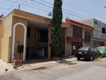 CASA EN VENTA HACIENDA LOS MORALES SAN NICOLAS