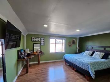 Amplia Casa Isla del Rey $210.000.000
