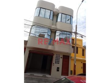 Se Vende Hermosa Casa En Prolima