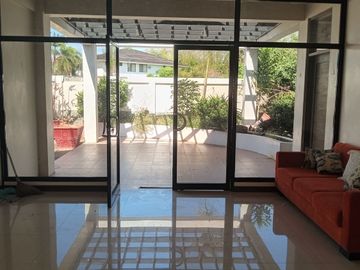 Ayala Northpoint 