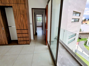 Venta Departamento en Cumbres Barreal: Rentado y Perfecto para Inversionistas