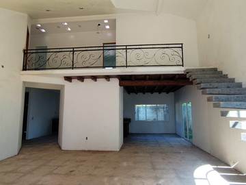 ESPECTACULAR QUINTA EN VENTA CON CABAÑAS