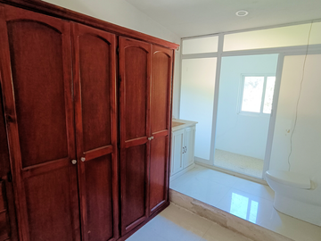 ESPECTACULAR QUINTA EN VENTA CON CABAÑAS