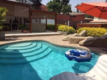 Hermosa residencia en La Planicie