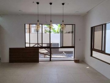 170sqm House and lot For sale 4 Bedrooms 2 Garage in Greenwoods Pasig City (RFO) (PH2832)