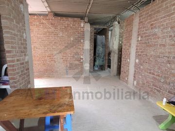 VENTA DE CASA EN MONSEFÚ - CHICLAYO