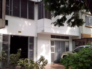 casa en venta en santa Monica Residencial - Norte