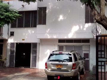 casa en venta en santa Monica Residencial - Norte