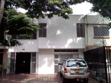 casa en venta en santa Monica Residencial - Norte