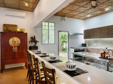Exquisite Italian-Inspired Luxury Home in Panglao Island: A Stunning 5-Bedroom