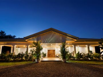 Exquisite Italian-Inspired Luxury Home in Panglao Island: A Stunning 5-Bedroom