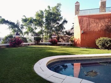 JIUTEPEC CLUB DE GOLF HDA. SAN GASPAR CASA EN VENTA CON VISTA PANORÁMICA