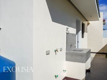 NEWLY CONSTRUCTED 4 BEDROOM UNIT LOCATED AT IMUS, CAVITE