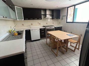 ¡SUPER PRECIO!. Increible casa en San Lorenzo Xicoténcatl, Iztapalapa, Ciudad de México.