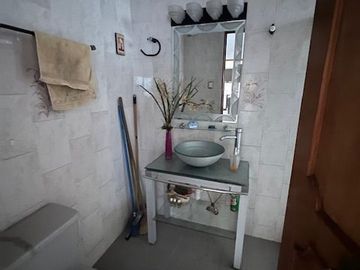 ¡SUPER PRECIO!. Increible casa en San Lorenzo Xicoténcatl, Iztapalapa, Ciudad de México.
