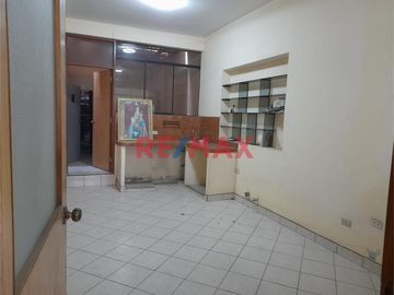 Venta De Casa En Villa Maria Del Triunfo Excelente Oportunidad