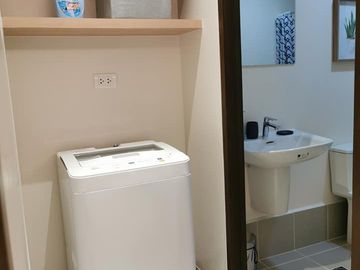 2 bedroom ready for occupancy rent to own in makati city dela rosa magallanes san antonio yakal malugay palanan pio del pillar condominium in makati n