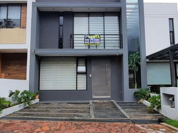 CASA en VENTA Paseo de los Cóndores ALTOZANO