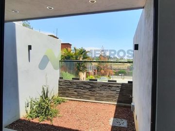 CASA en VENTA Paseo de los Cóndores ALTOZANO