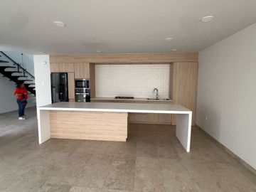 Casa en Venta en St. Angelo Residence Aguascalientes (CECY DS)