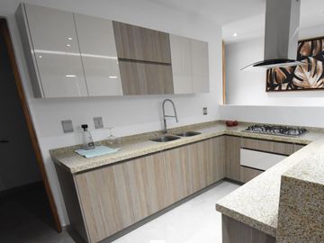 Venta de departamento de lujo en Villas de Irapuato