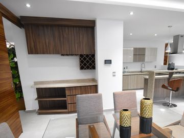 Venta de departamento de lujo en Villas de Irapuato