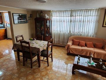 Venta de casa rentera en Quito norte, Bicentenario, San Pedro Claver
