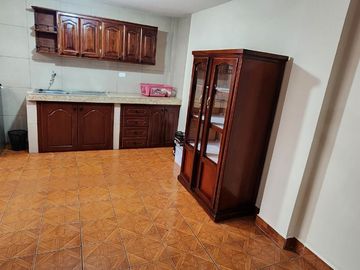 Venta de casa rentera en Quito norte, Bicentenario, San Pedro Claver